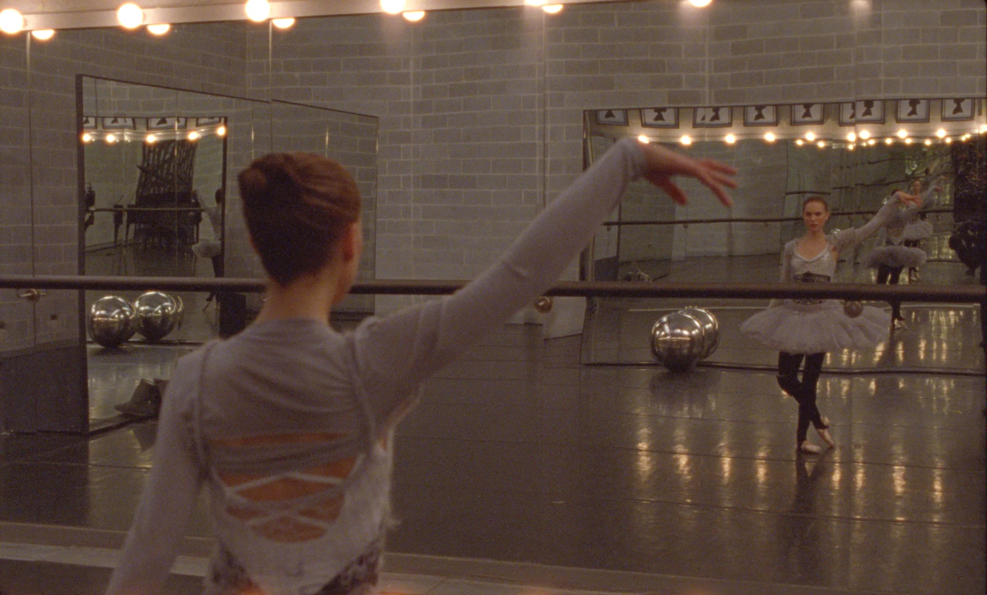 BLACK SWAN VFX BEFORE AND AFTER — Joseph J Oberle